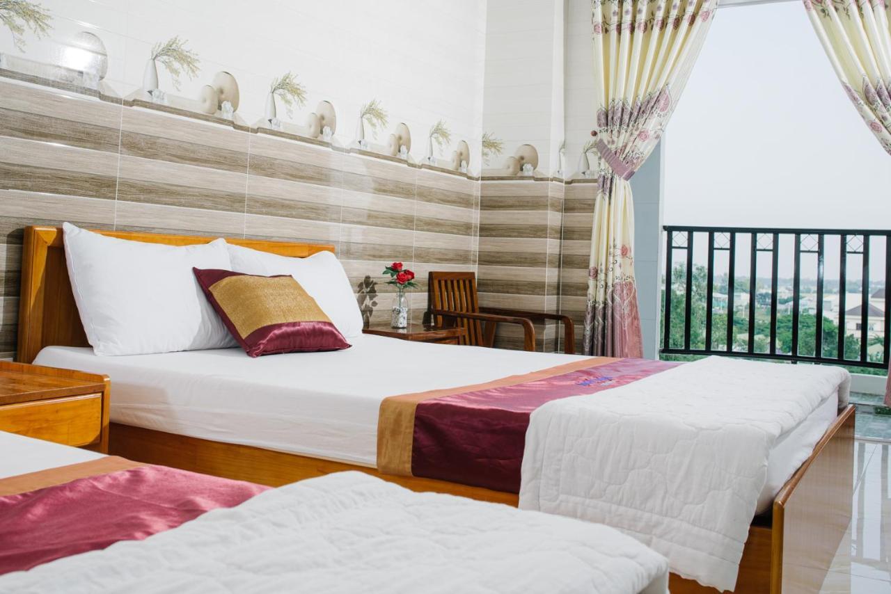 Hiep Hoa Hotel Chau Doc Extérieur photo