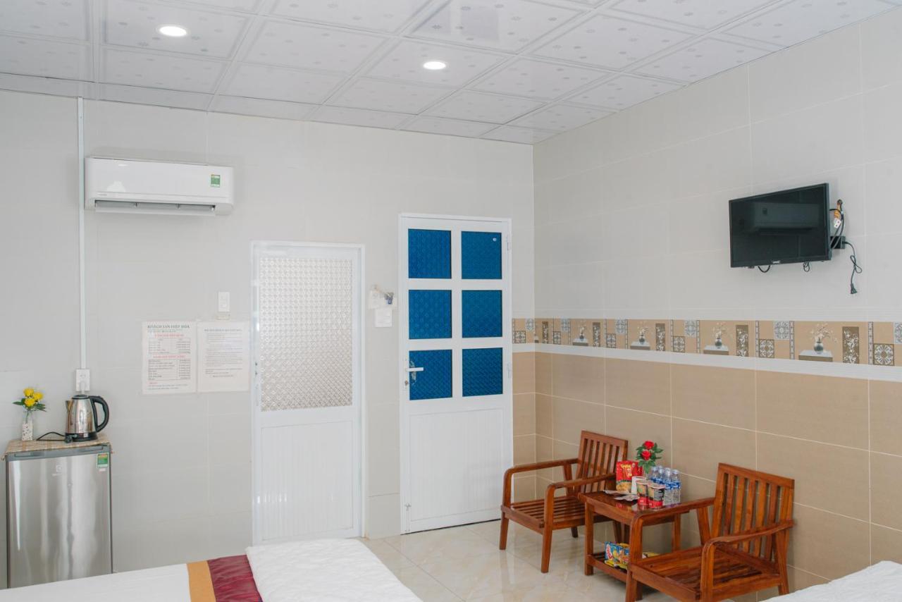 Hiep Hoa Hotel Chau Doc Extérieur photo