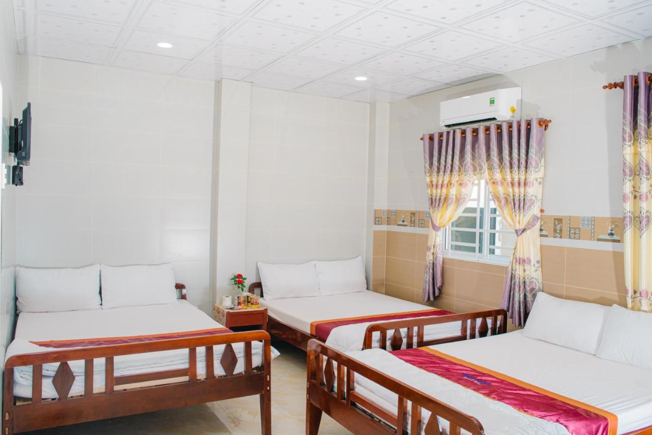 Hiep Hoa Hotel Chau Doc Extérieur photo